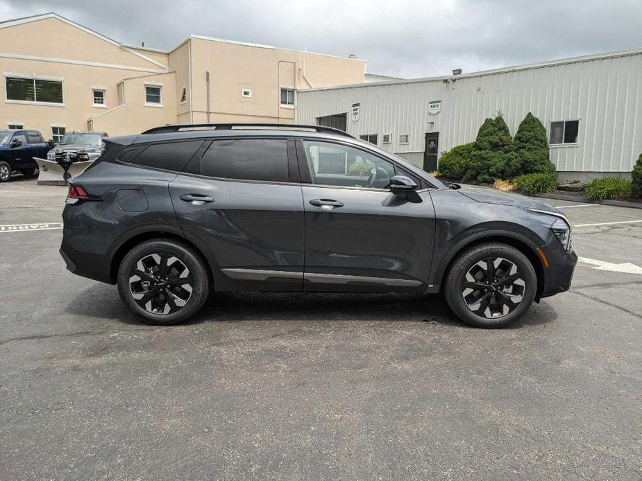 new 2024 Kia Sportage Plug-In Hybrid car, priced at $39,285