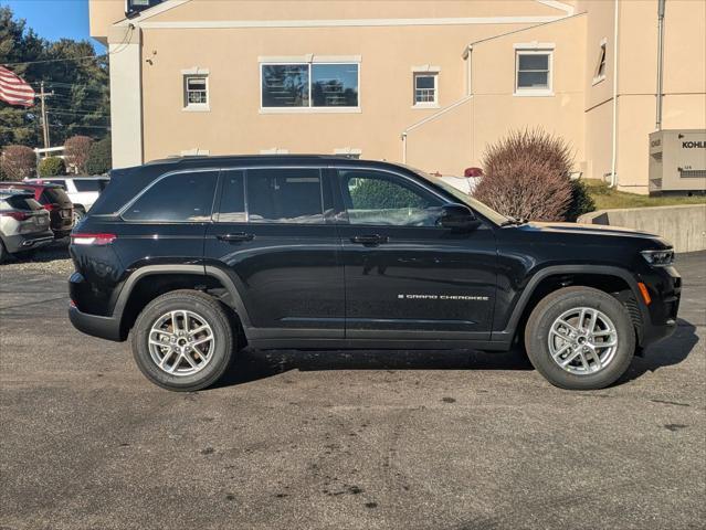 new 2025 Jeep Grand Cherokee car, priced at $39,067