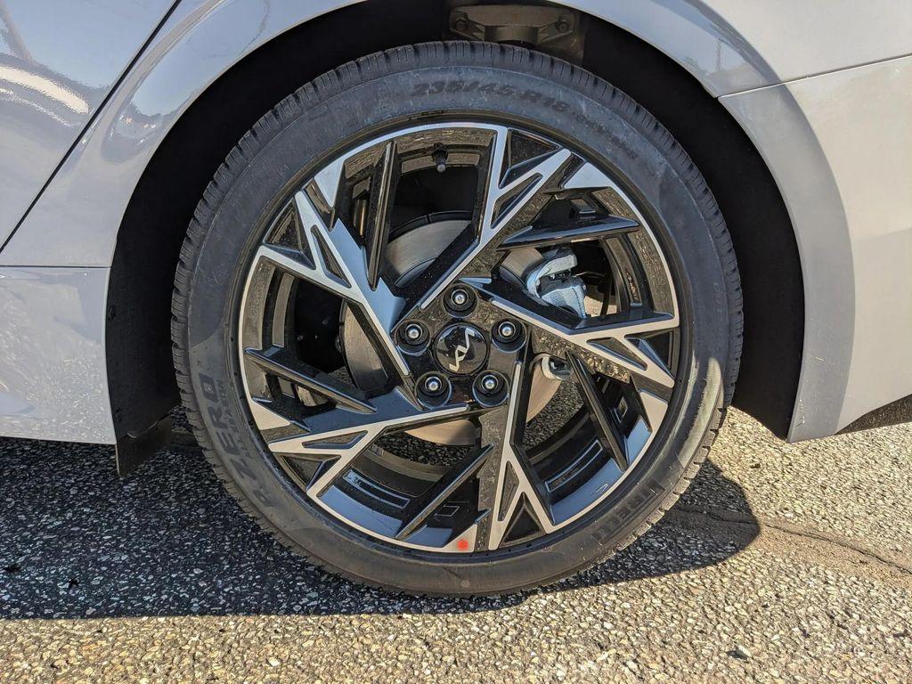 new 2026 Kia K5 car, priced at $31,211