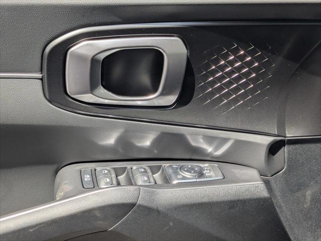 new 2025 Kia Sorento car, priced at $38,510