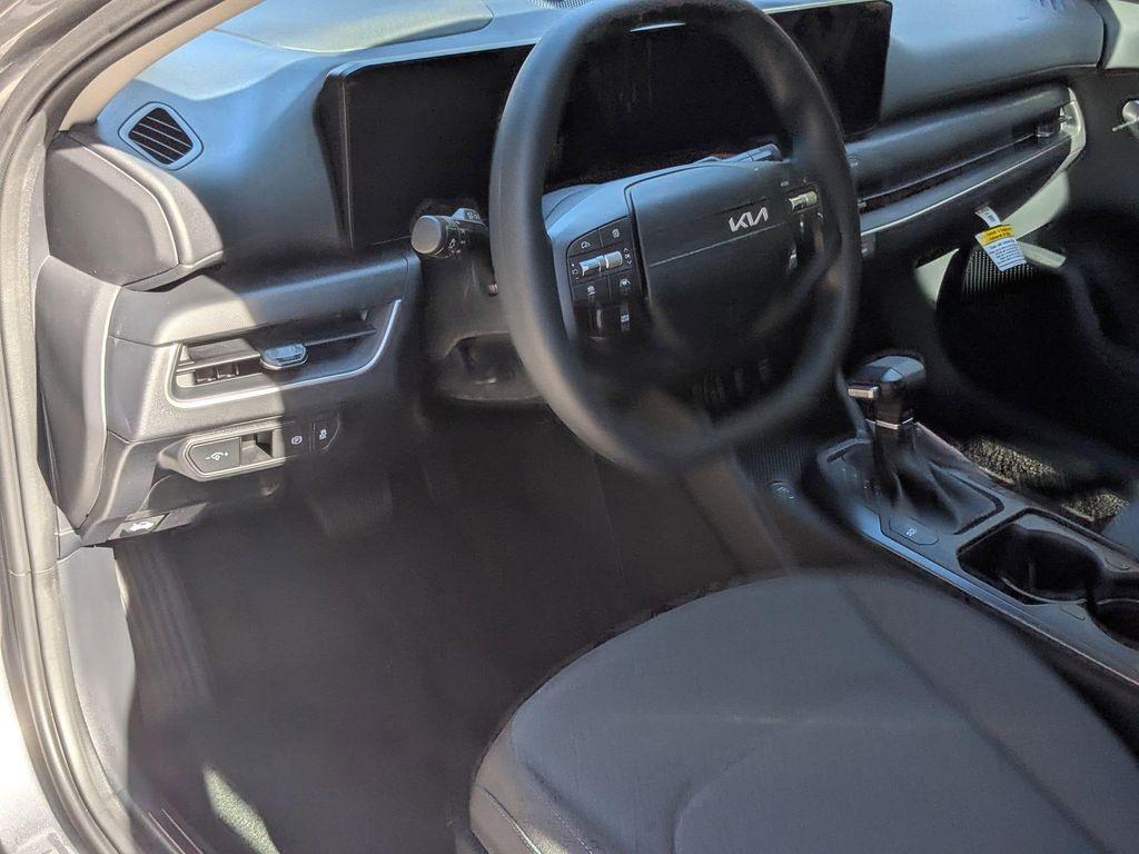 new 2025 Kia K4 car, priced at $23,982