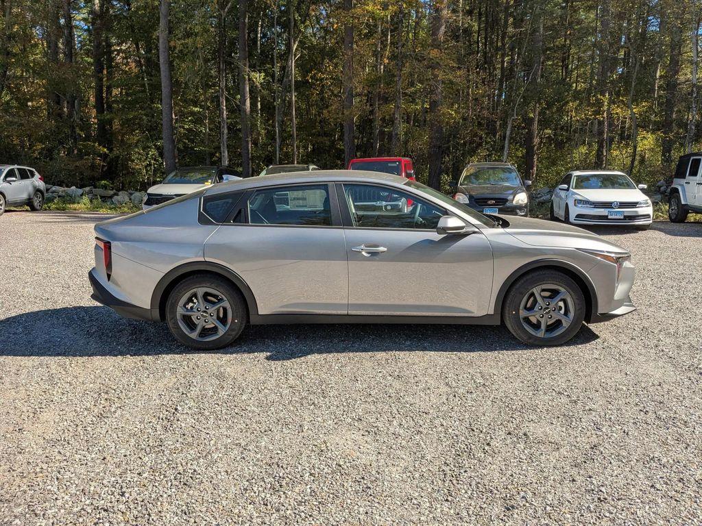 new 2025 Kia K4 car, priced at $23,982