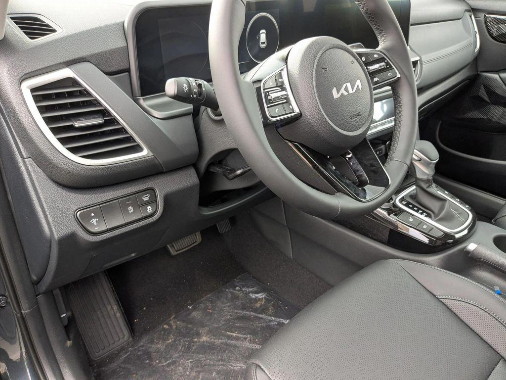 new 2026 Kia Seltos car, priced at $30,331