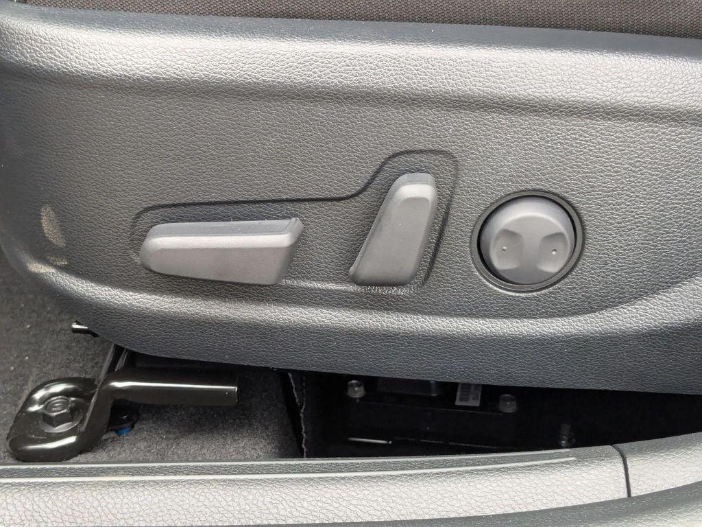 new 2026 Kia Seltos car, priced at $30,331