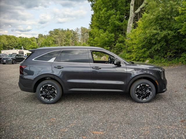 new 2025 Kia Sorento car, priced at $38,047