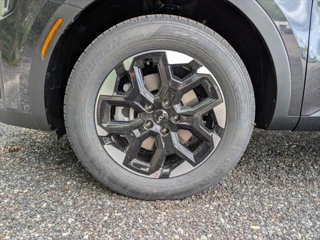 new 2025 Kia Sorento car, priced at $38,047