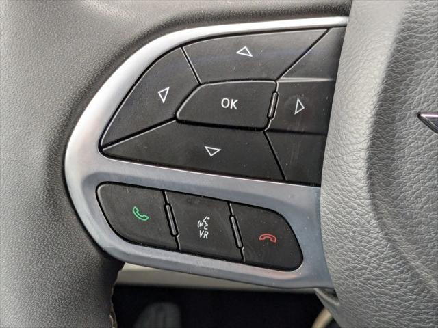 used 2023 Chrysler Pacifica car, priced at $28,499