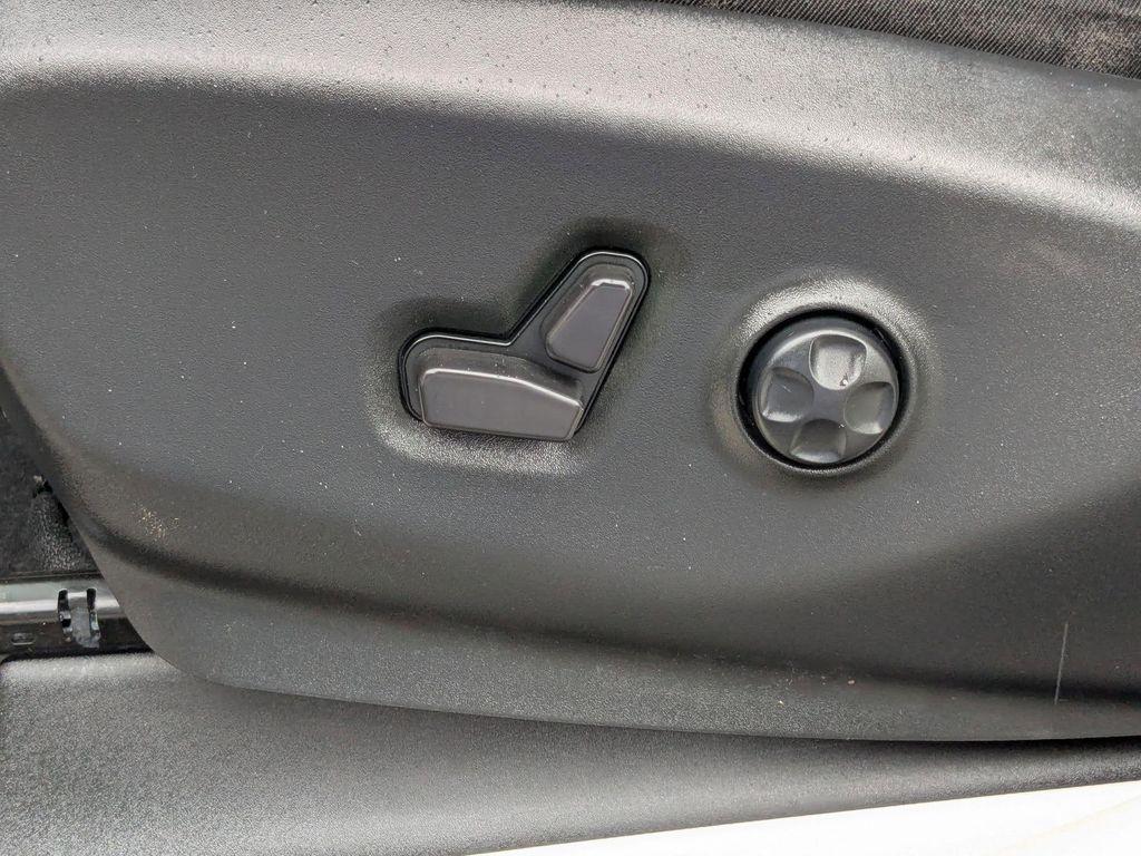 used 2023 Chrysler Pacifica car, priced at $24,499