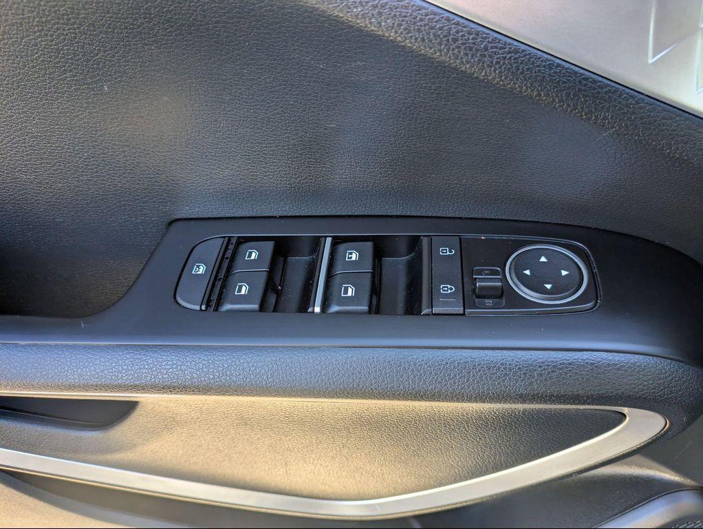 used 2024 Kia Soul car, priced at $18,999