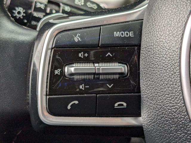used 2023 Kia Sorento Hybrid car, priced at $33,999