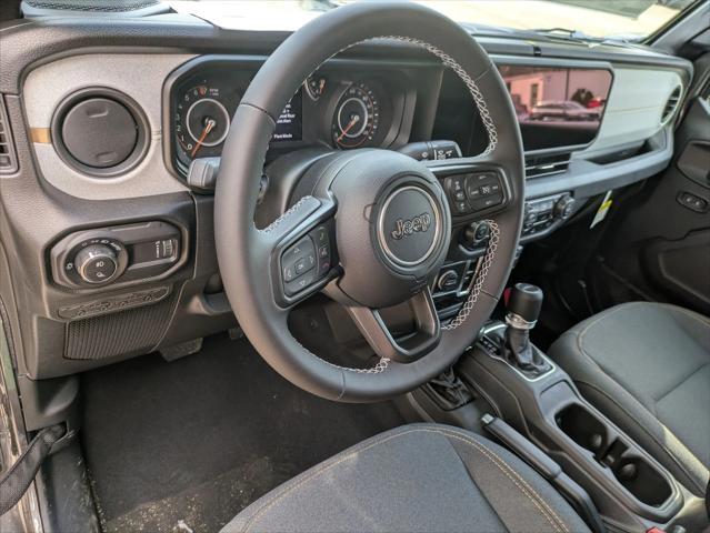 new 2025 Jeep Gladiator car, priced at $45,185