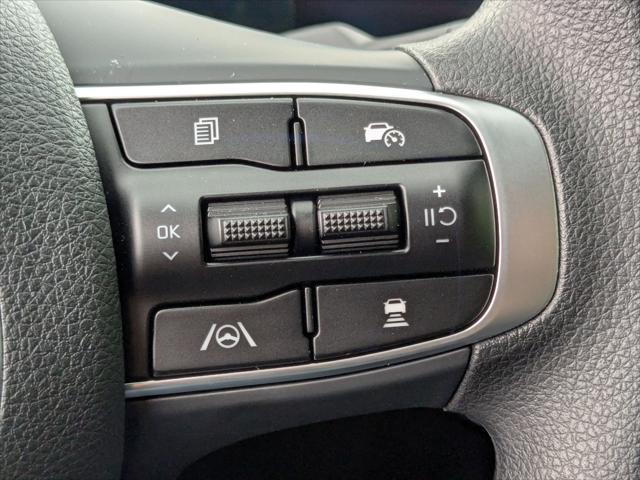 new 2025 Kia K5 car, priced at $28,174