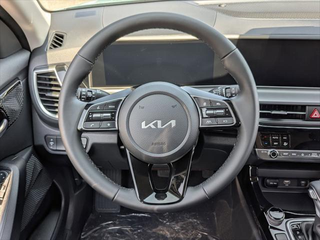 new 2025 Kia Seltos car, priced at $28,275