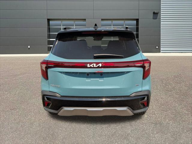new 2025 Kia Seltos car, priced at $28,275
