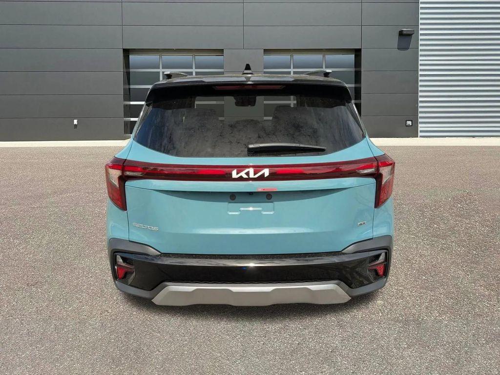 new 2026 Kia Seltos car, priced at $28,011