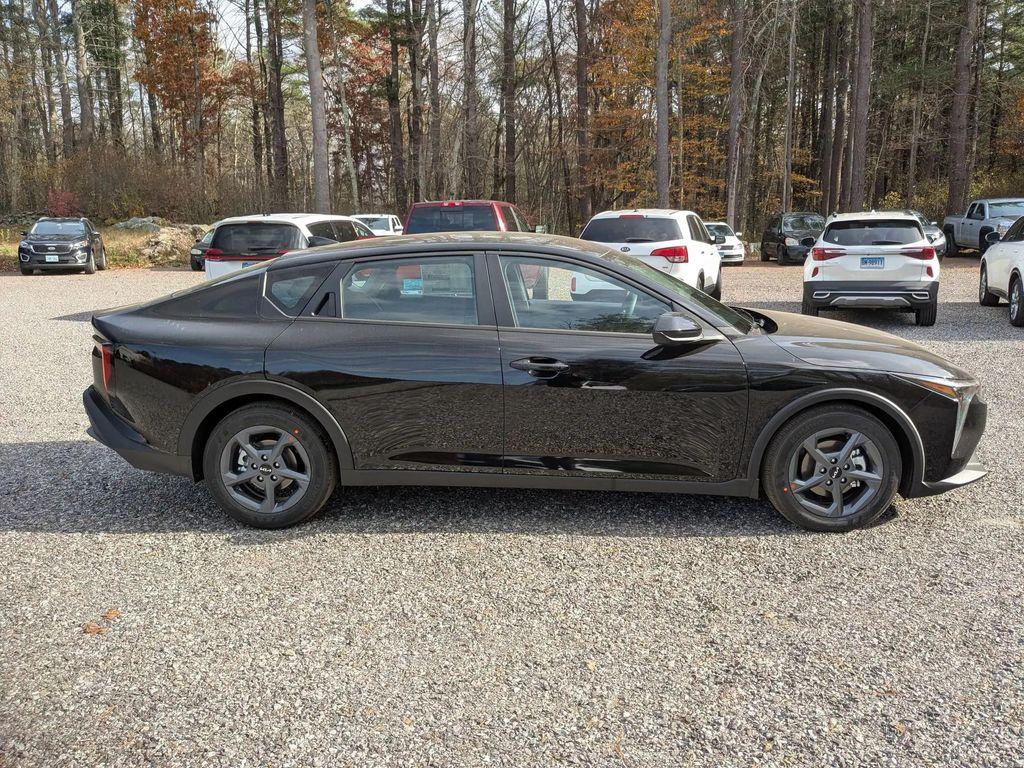 new 2025 Kia K4 car, priced at $24,196