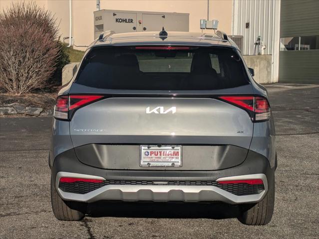 new 2025 Kia Sportage car, priced at $33,520