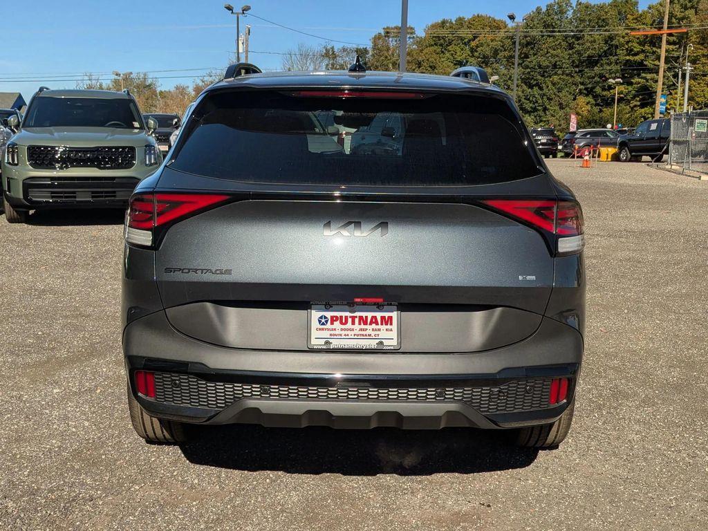 new 2025 Kia Sportage car, priced at $45,875