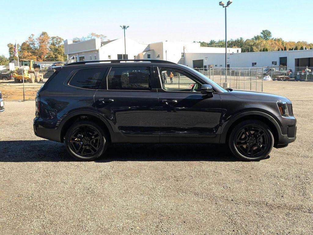 new 2025 Kia Telluride car, priced at $54,280