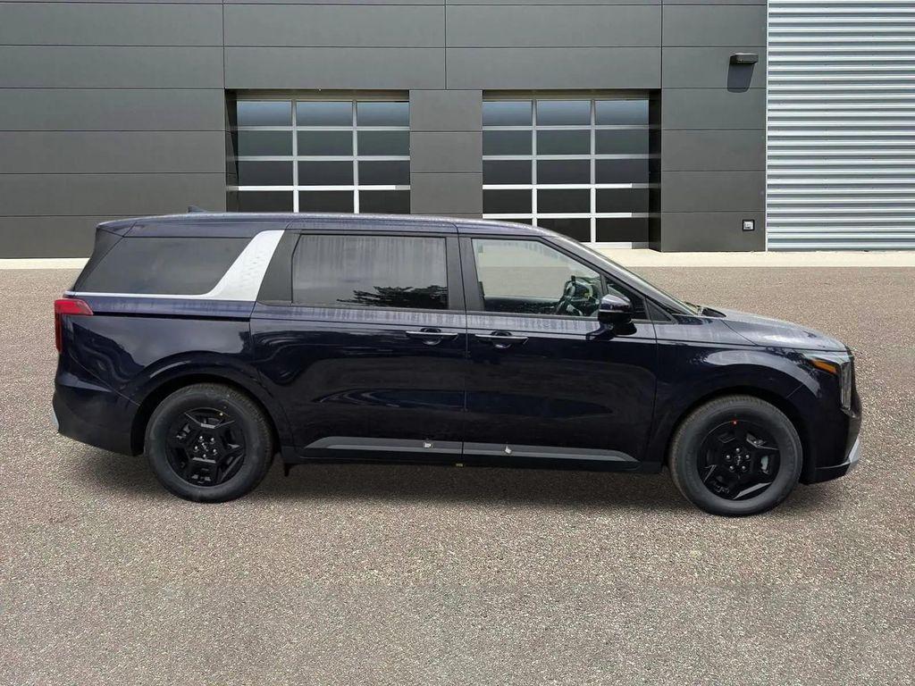 new 2026 Kia Carnival car, priced at $39,658