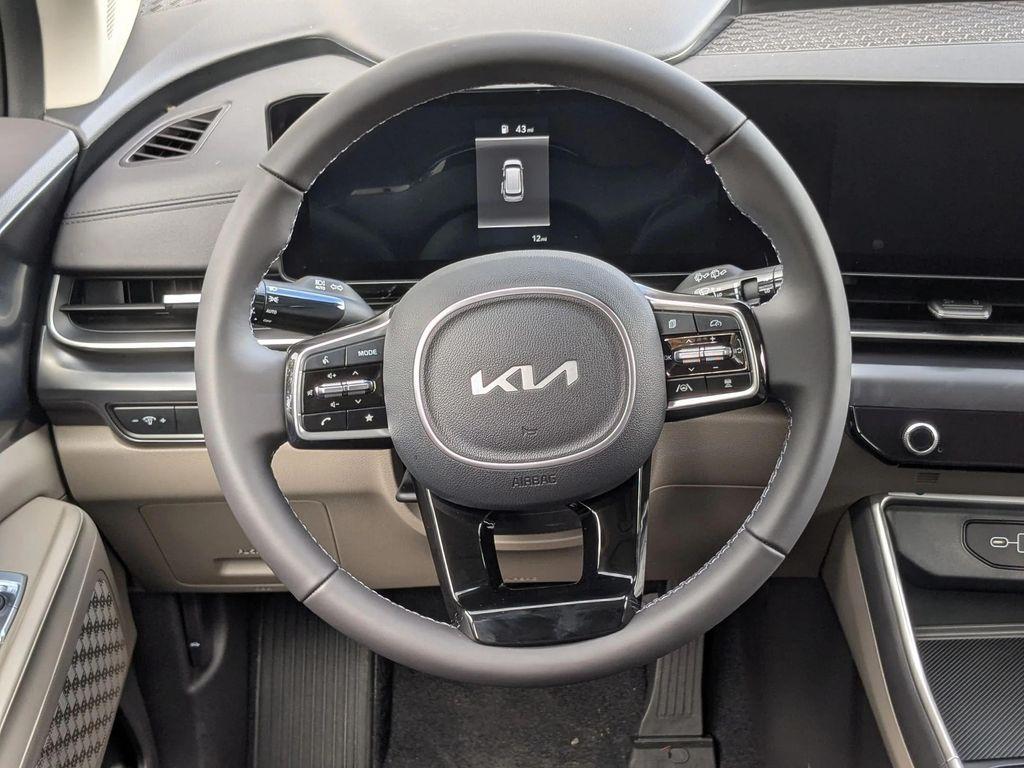 new 2026 Kia Carnival car, priced at $39,658
