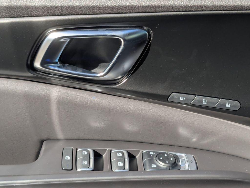 new 2026 Kia Carnival car, priced at $47,555