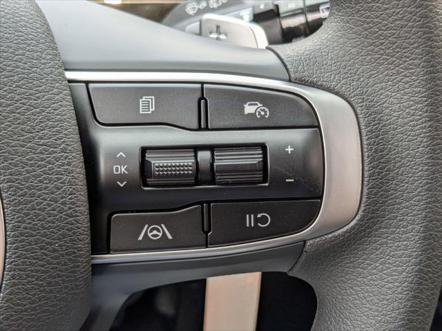 new 2025 Kia Sportage Hybrid car, priced at $32,194