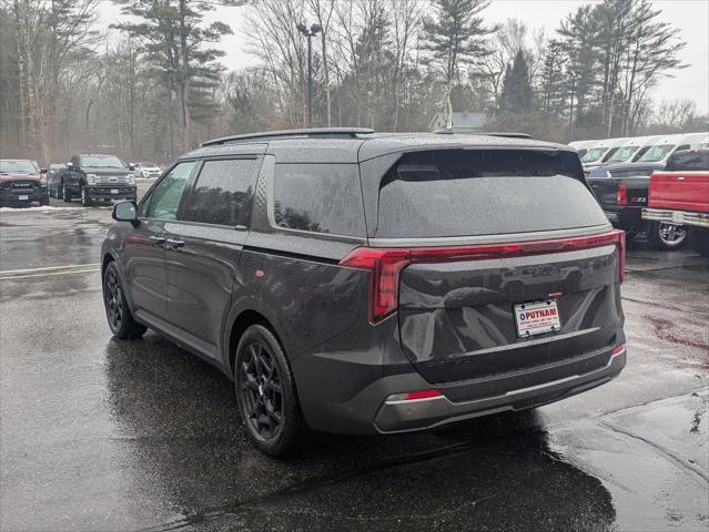 new 2025 Kia Carnival car, priced at $46,927