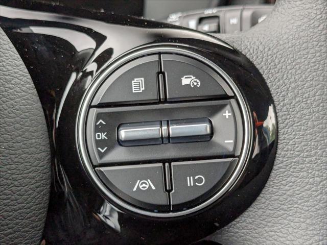 new 2025 Kia Soul car, priced at $24,193