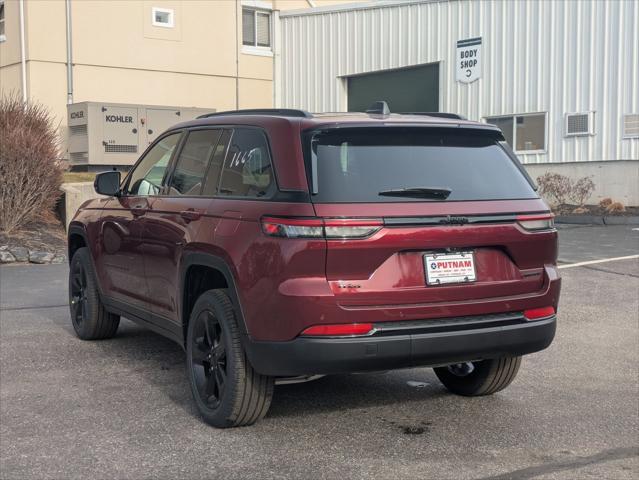 new 2025 Jeep Grand Cherokee car, priced at $50,035