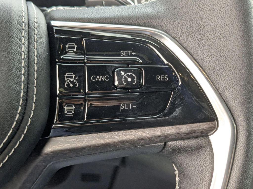 new 2025 Jeep Grand Cherokee L car, priced at $61,079