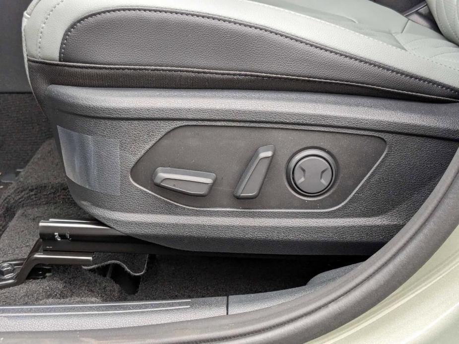 new 2024 Kia Sportage Plug-In Hybrid car, priced at $38,890