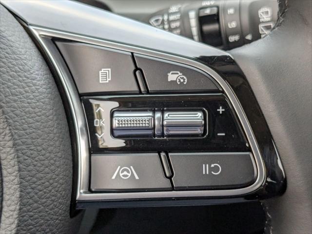 new 2025 Kia Seltos car, priced at $28,275