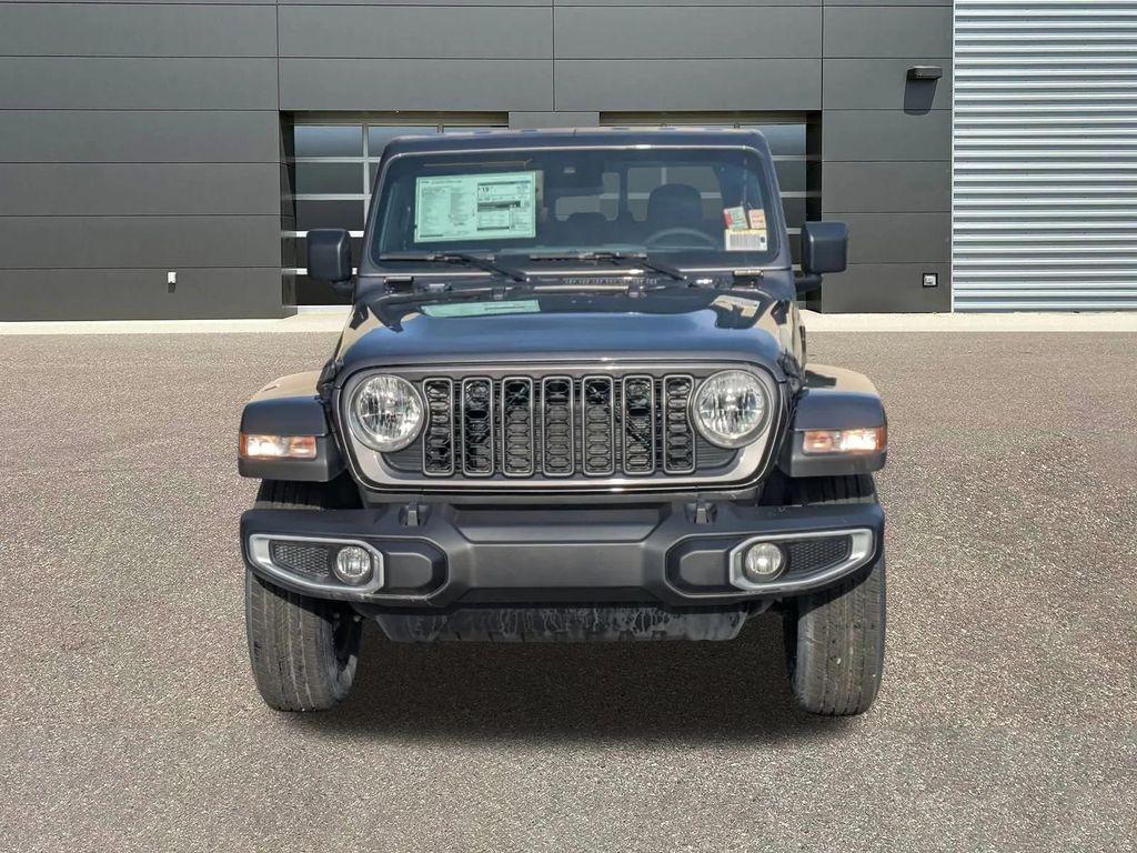 new 2025 Jeep Gladiator car, priced at $46,810