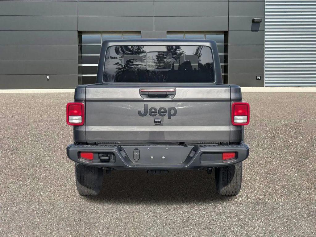 new 2025 Jeep Gladiator car, priced at $46,810