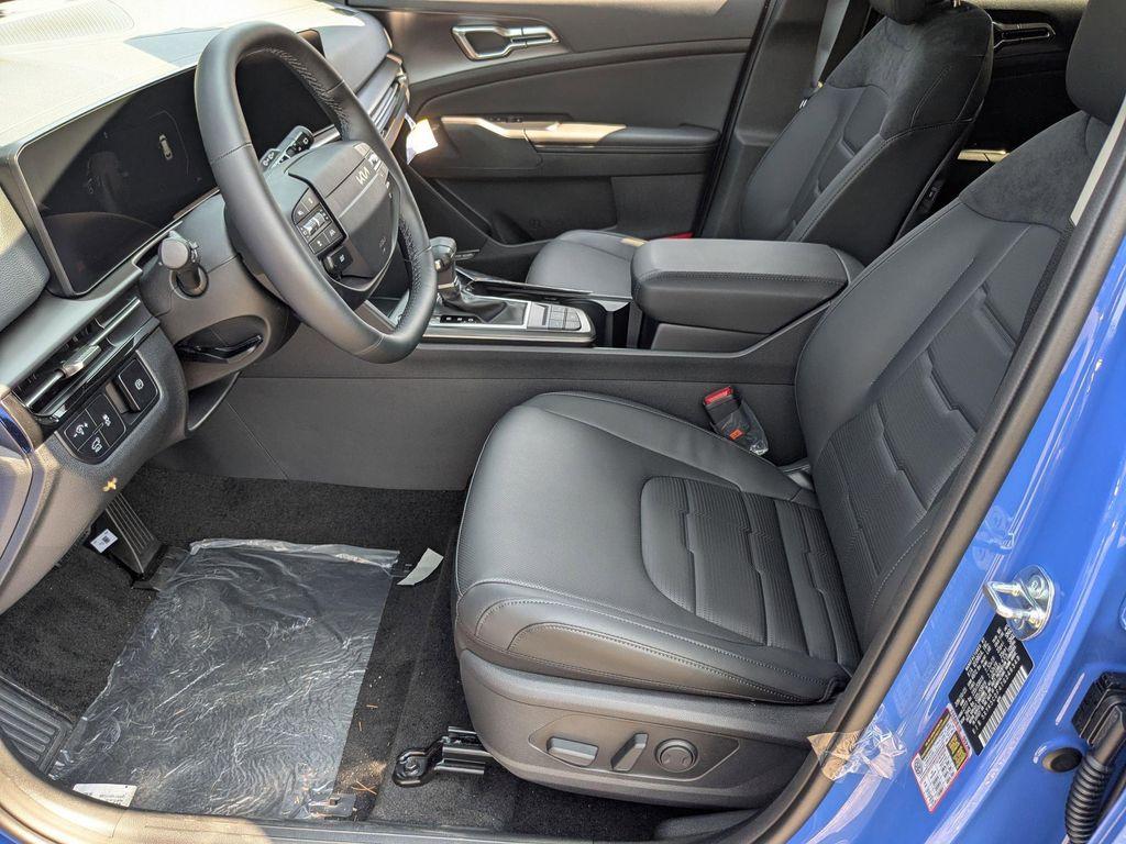 new 2026 Kia Sportage car, priced at $39,665