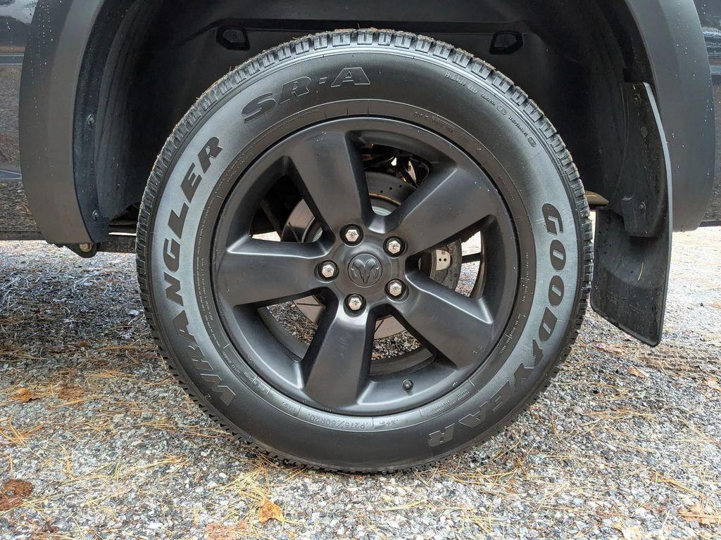 used 2020 Ram 1500 Classic car, priced at $27,999