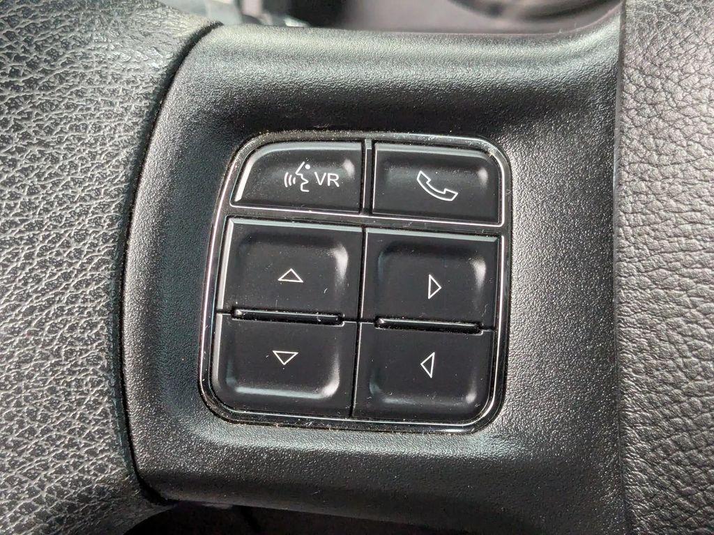 used 2020 Ram 1500 Classic car, priced at $27,999