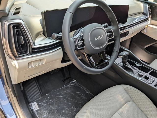 new 2025 Kia Sorento car, priced at $38,510