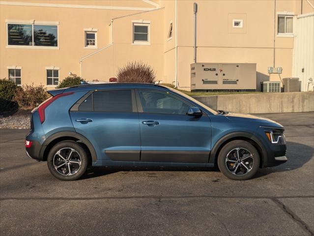 new 2025 Kia Niro car, priced at $31,011