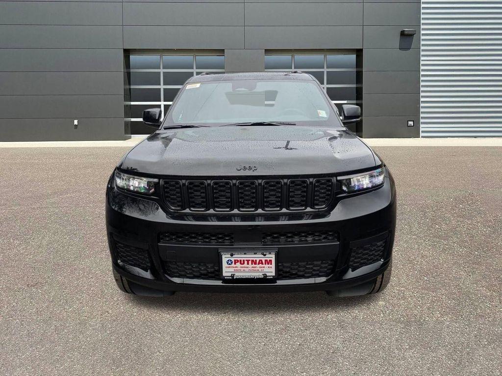 new 2025 Jeep Grand Cherokee L car, priced at $47,045