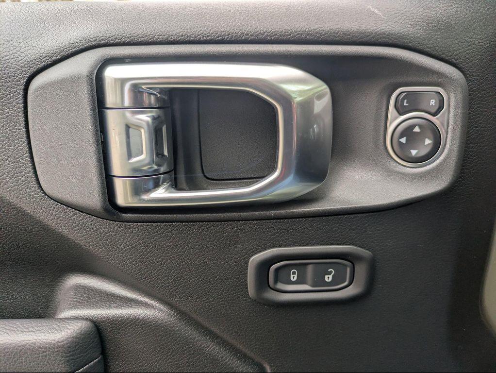 new 2026 Jeep Wrangler car, priced at $51,805