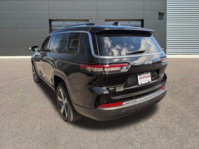 used 2022 Jeep Grand Cherokee L car, priced at $33,499