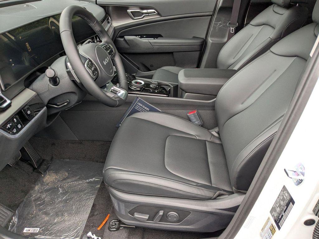 new 2025 Kia Sportage Hybrid car, priced at $35,555