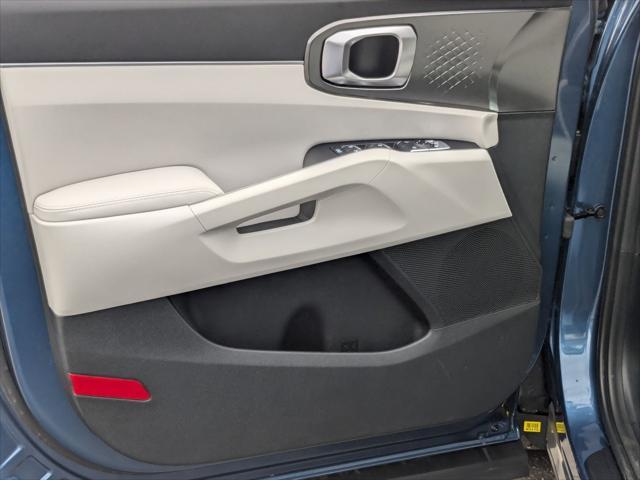 new 2025 Kia Sorento Plug-In Hybrid car, priced at $50,890
