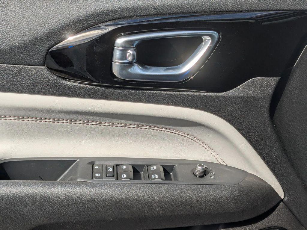 new 2025 Jeep Compass car, priced at $32,490