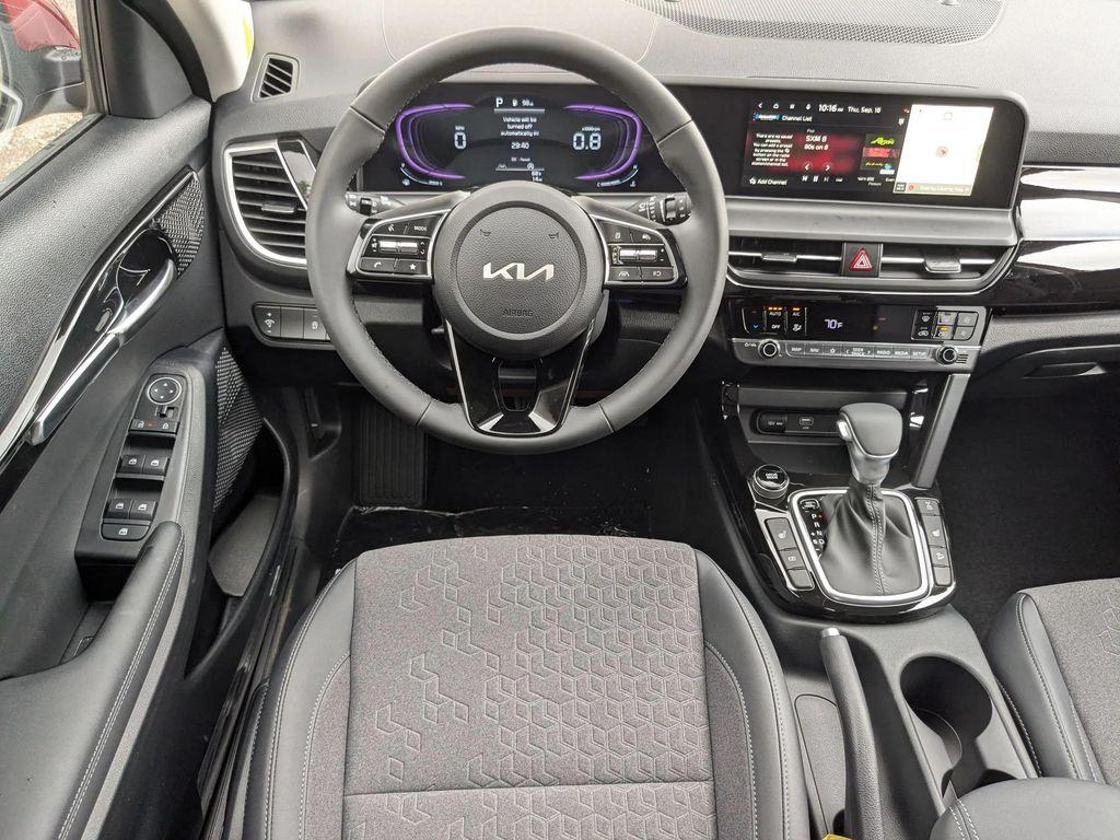 new 2026 Kia Seltos car, priced at $27,900