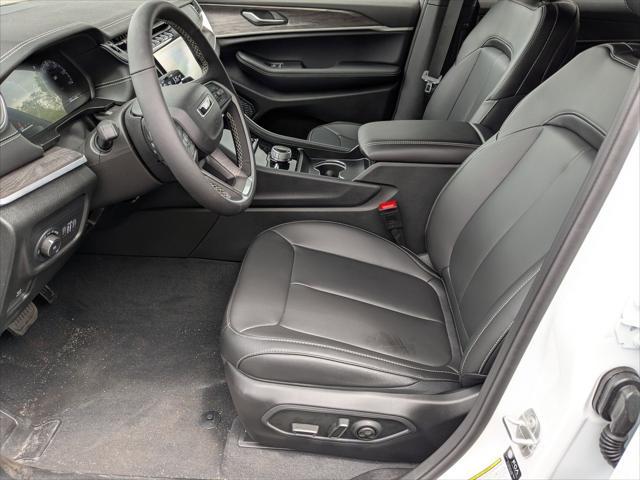 new 2025 Jeep Grand Cherokee L car, priced at $49,949