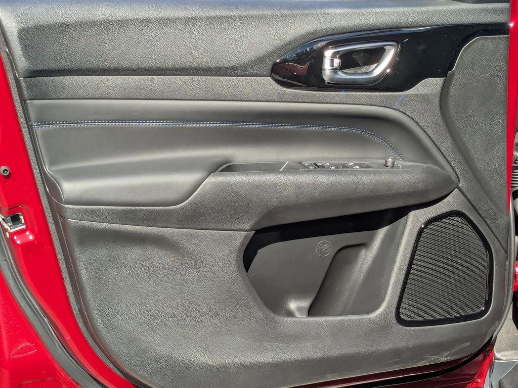 new 2026 Jeep Compass car, priced at $33,370