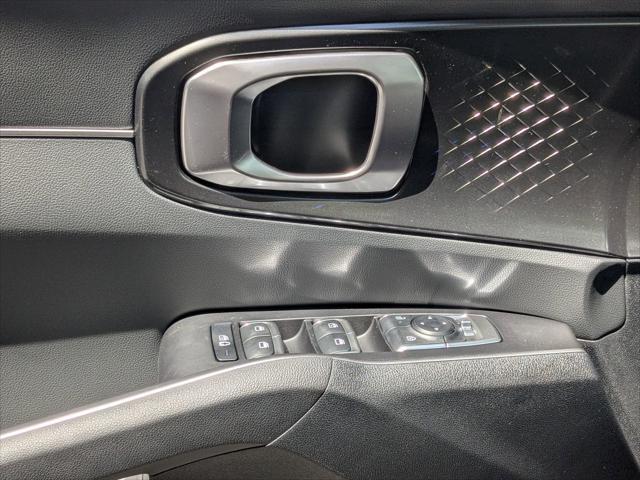 new 2025 Kia Sorento car, priced at $38,047